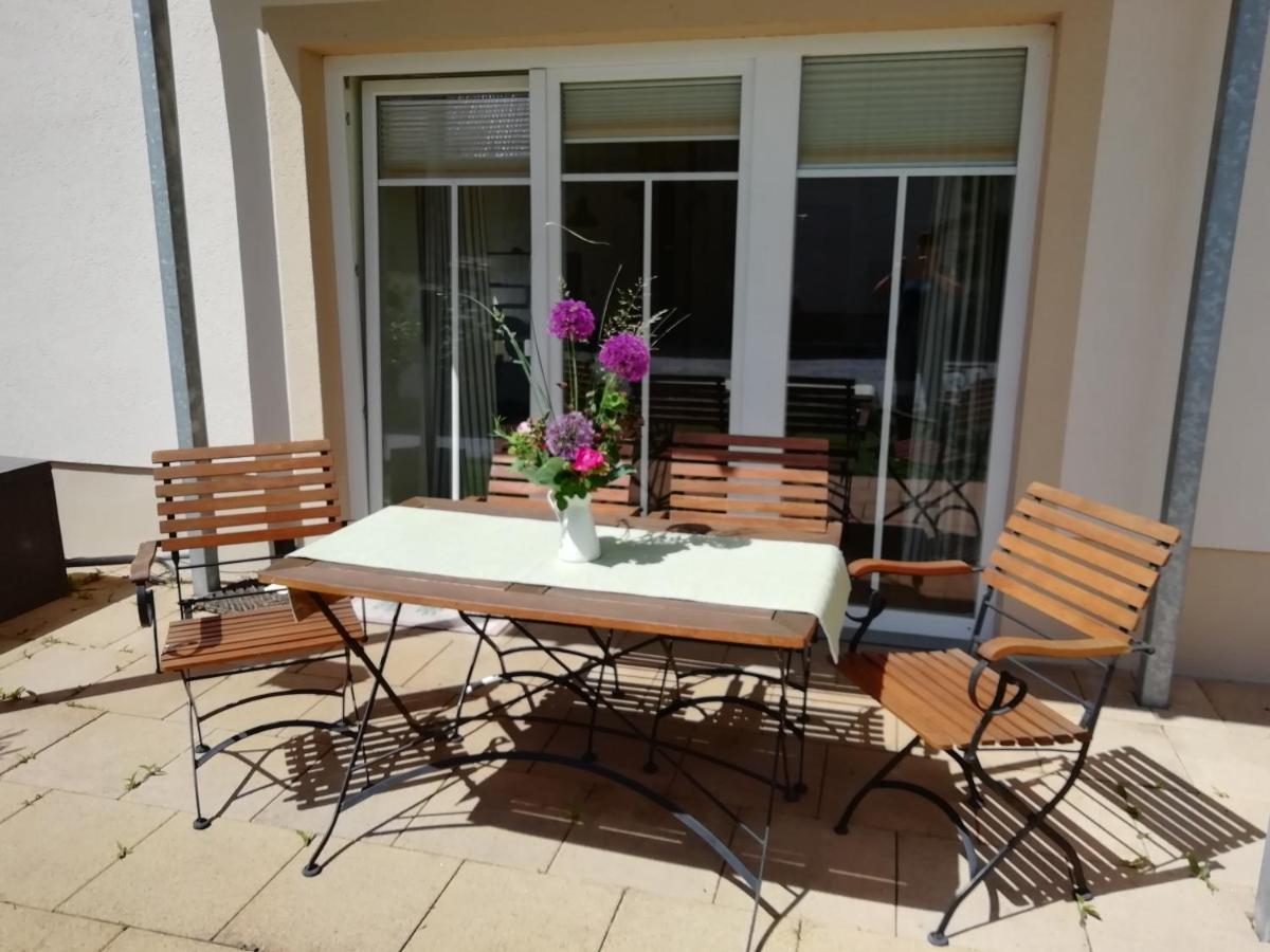 Ferienhof Graefe - 3-Seiten Hof Mit Grossem Garten, Pool & Sauna Meißen Eksteriør billede