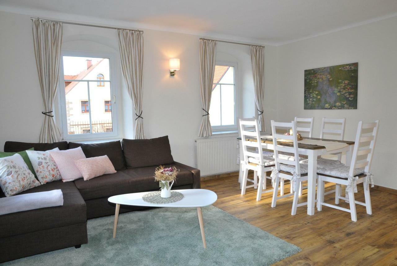 Ferienhof Graefe - 3-Seiten Hof Mit Grossem Garten, Pool & Sauna Meißen Eksteriør billede
