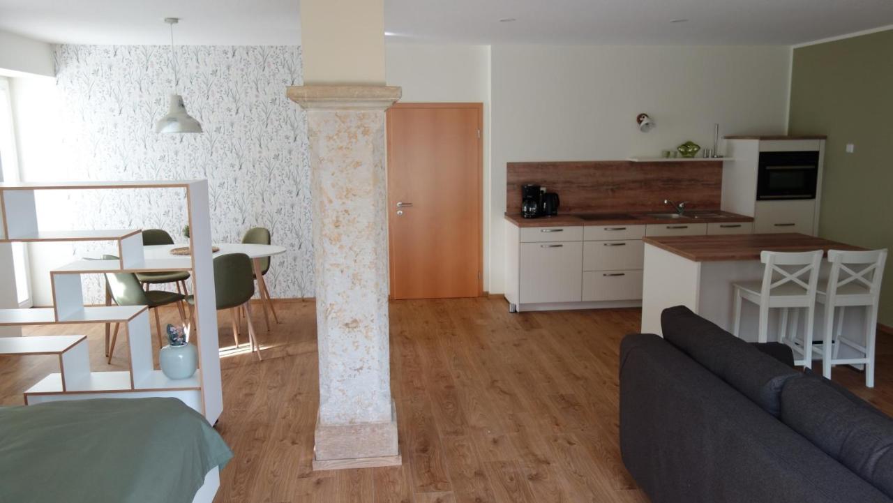 Ferienhof Graefe - 3-Seiten Hof Mit Grossem Garten, Pool & Sauna Meißen Eksteriør billede